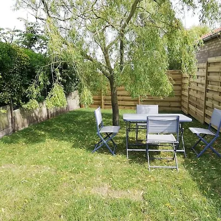 Holiday home Maison Avec Jardin Proche Mer